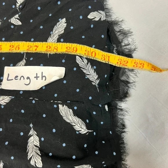 Torrid Black Feather Print Distressed Fringed Hem Lightweight Blouse Plus Size 3 - Picture 9 of 10